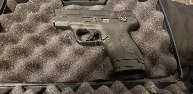 M&amp;P 9 Shield