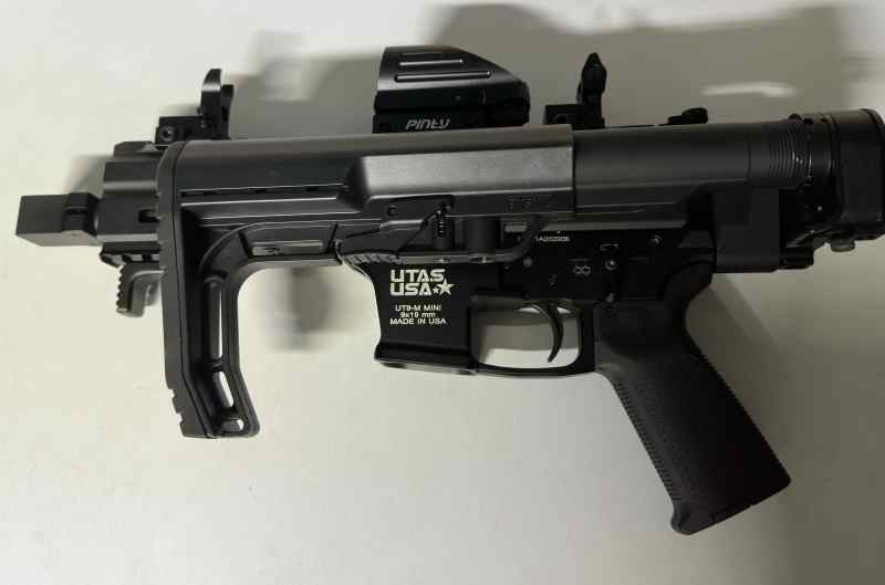 UTAS-USA UT9mm AR pistol