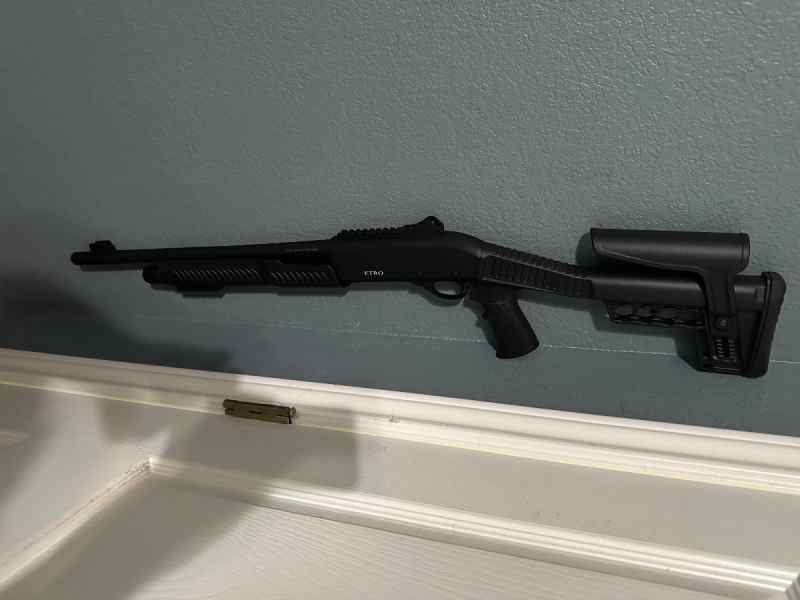 Tactical shot gun great for home defense with ammo