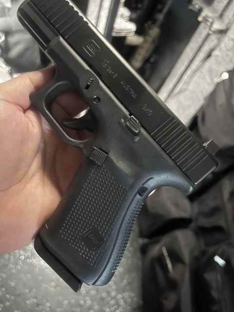 Glock 19 Gen 5 WTS/WTT