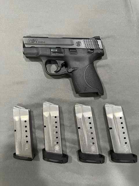 WTS/WTT Smith &amp; Wesson M&amp;P9 1.0 for Sig Sauer P365