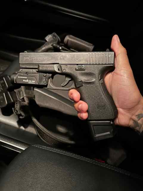  Glock 19 gen 4 WTT for sub-compact 