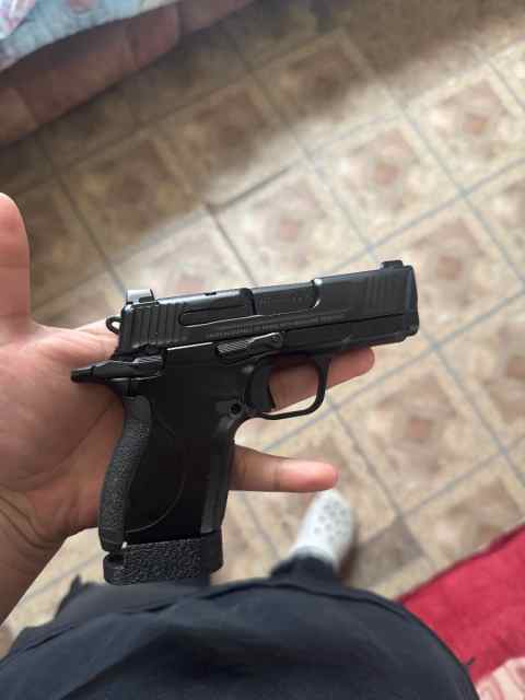 Multiple handguns for sale