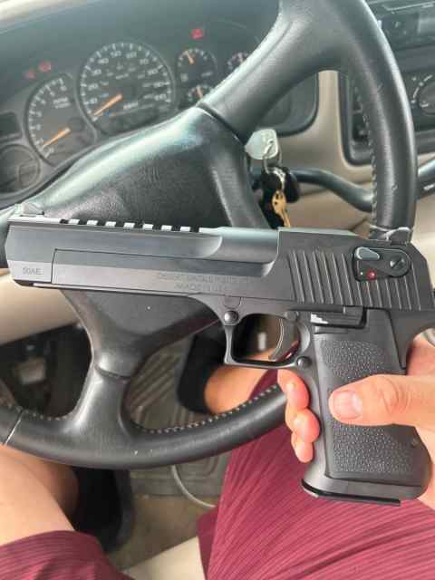 Desert Eagle .50 AE, Black