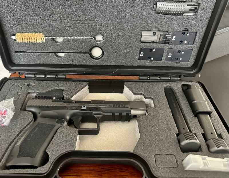 Canik TP9SFX 9mm w/ Vortex Viper HG3774GV-N 🔥