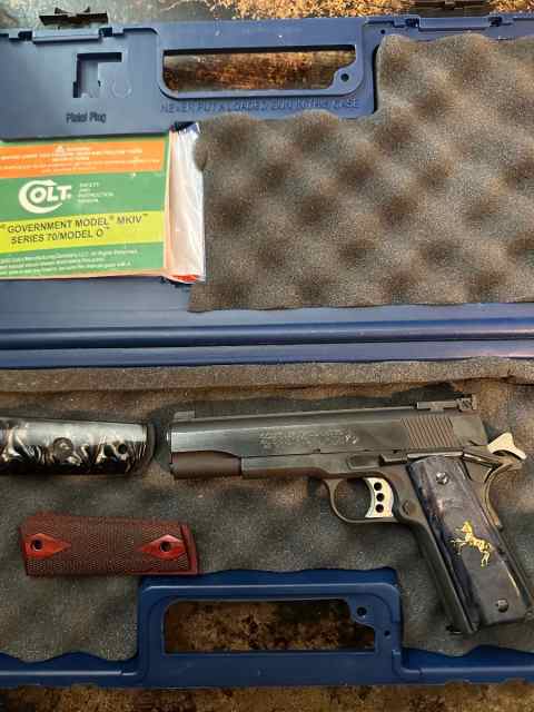 1911 Colt 45 Mkiv Gold Cup 70 series 