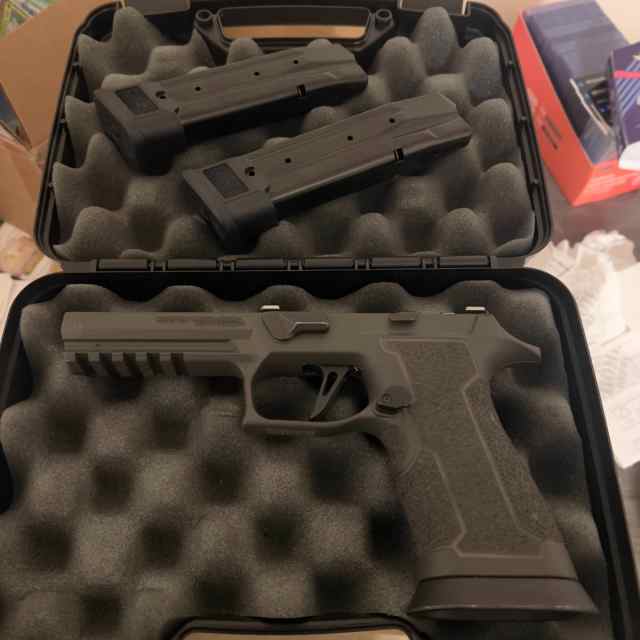 Sig P320 TXG Custom Competition Setup w/ FCU