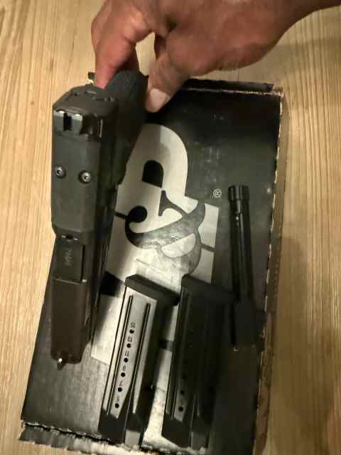 S&amp;W M&amp;P 9mm Core