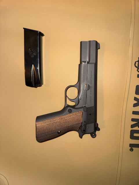 Springfield SA-35 (hi-power)