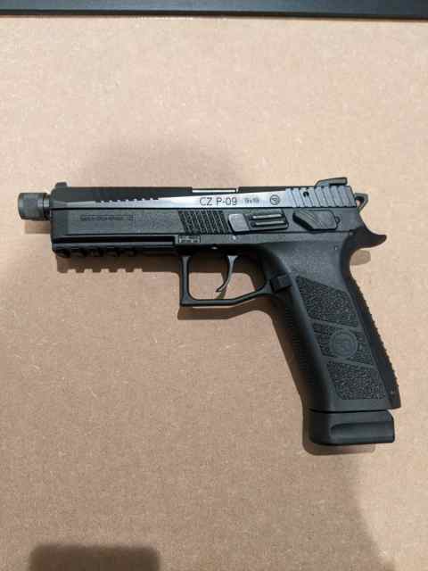 CZ P-09 suppressor ready 