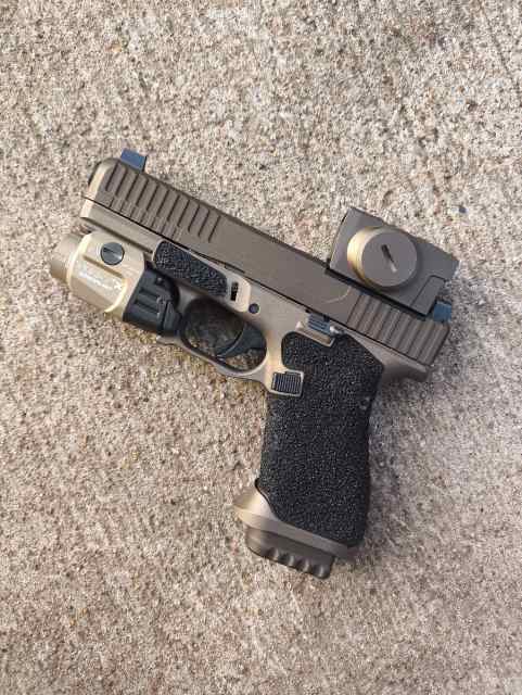 Custom Glock 19 Gen 5 MOS