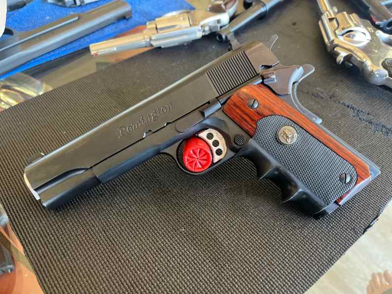 REMINGTON R1 1911 .45 AUTO