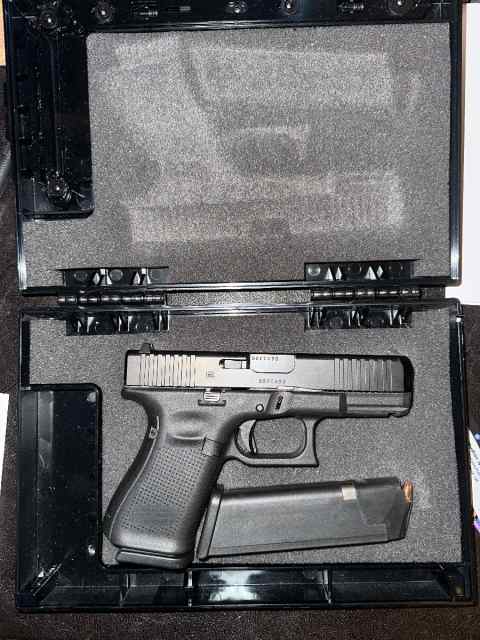 Glock 19