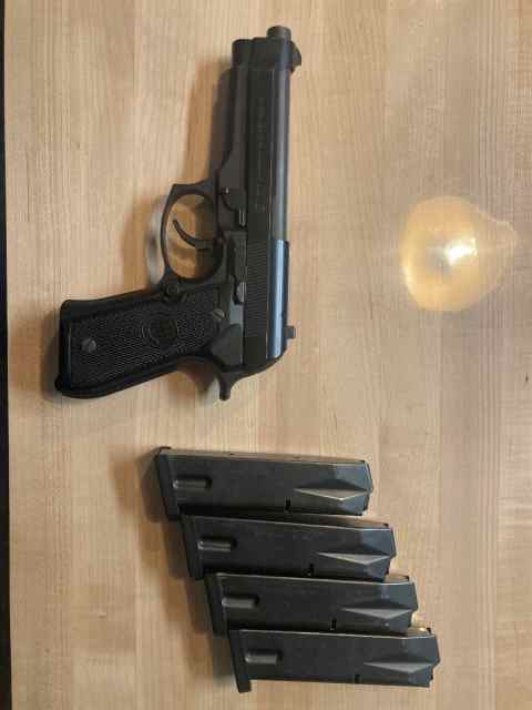 Beretta 96D
