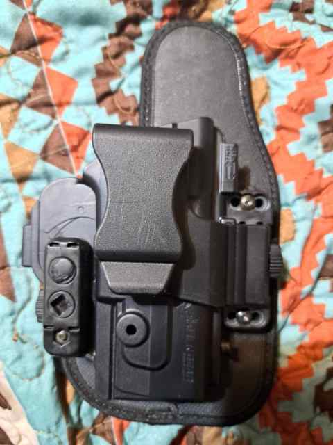 Alien Gear IWB Holster