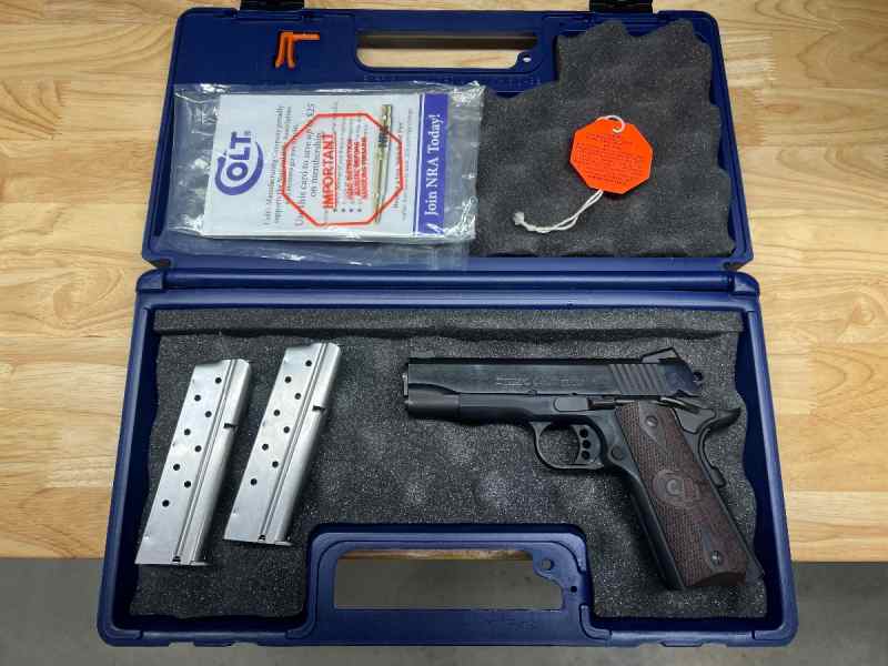 Colt Lightweight Commander 9mm