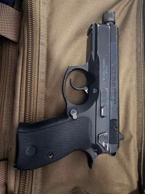 Cz 75D 9mm 