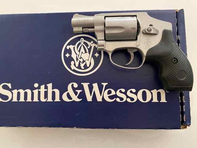 S&amp;W 642-2  .38SPL LNIB ***FINAL PRICE REDUCTION***