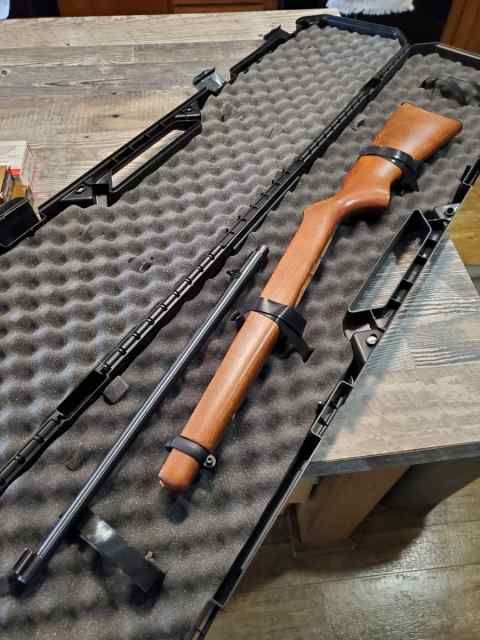 Ruger 10/22 barrel/stock/case
