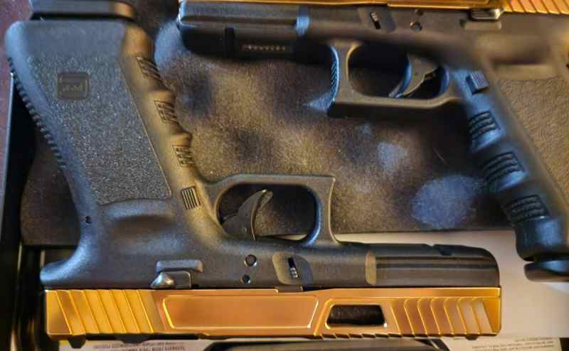 WTS/WTT - Glock 17s. All factory OEM + ZP
