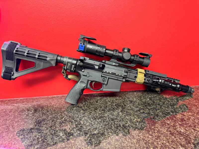 Daniel Defense 5.56 NATO 10.5 inch AR Pistol 