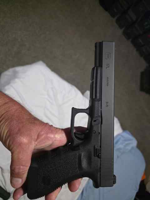 Gen 3 glock 17l $600 katy face to face only
