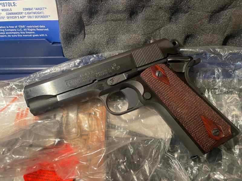 Colt Commander 1911 45ACP NIB