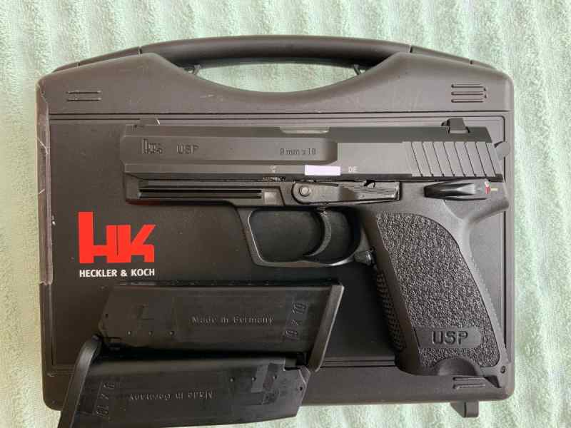 HK USP 9mm HECKLER &amp; KOCH