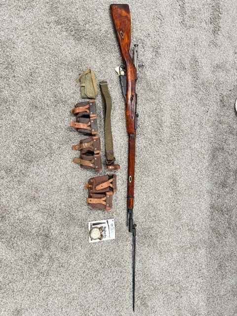 Mosin-Nagant Rifle W Bayonet