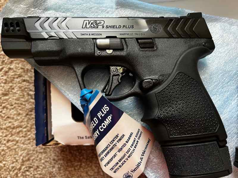S&amp;W M&amp;P Shield Plus Carry Comp *New*