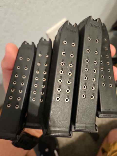 Glock 17 mags