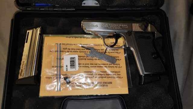 Springfield Armory XDM 40 cal- great condition