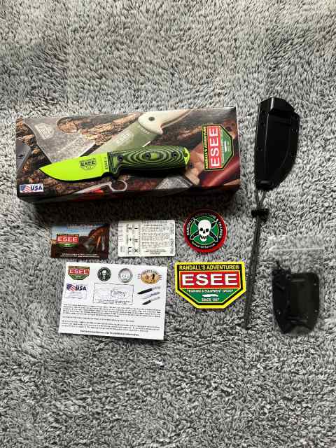Knifes for sale