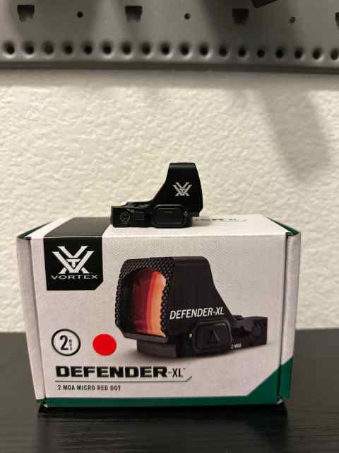 Vortex Defender-XL Micro Red Dot – 2 MOA