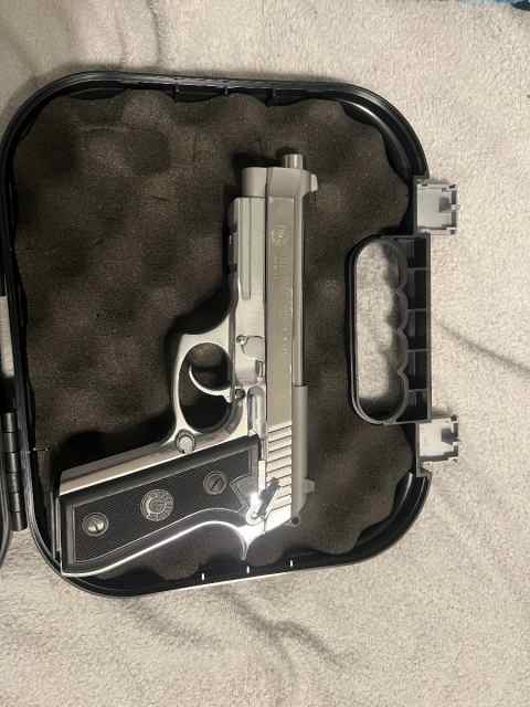 Taurus PT92 AFS