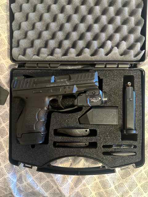 WTS HK VP9 SK with Light and holster