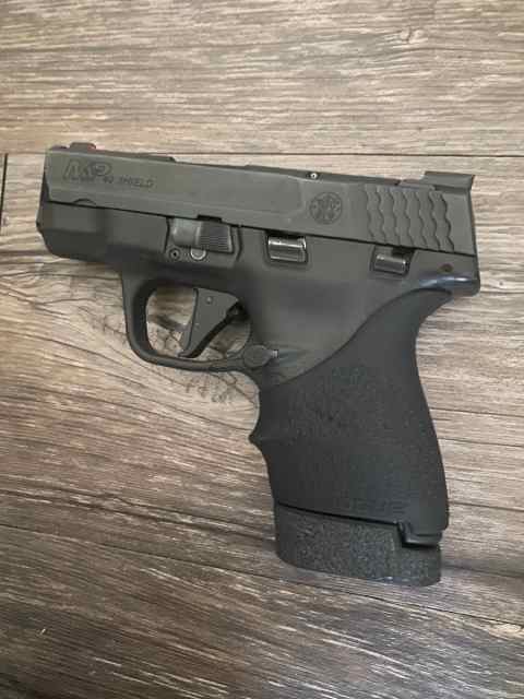 S&amp;W m&amp;p shield .40