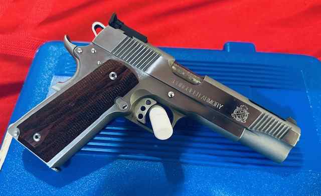 LNIB SPRINGFIELD V-12 1911  