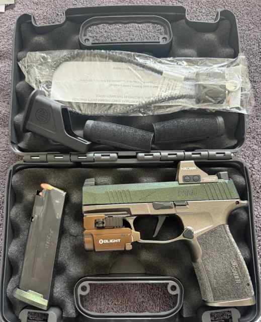 Sig Sauer P365 X-Macro Tactical Package
