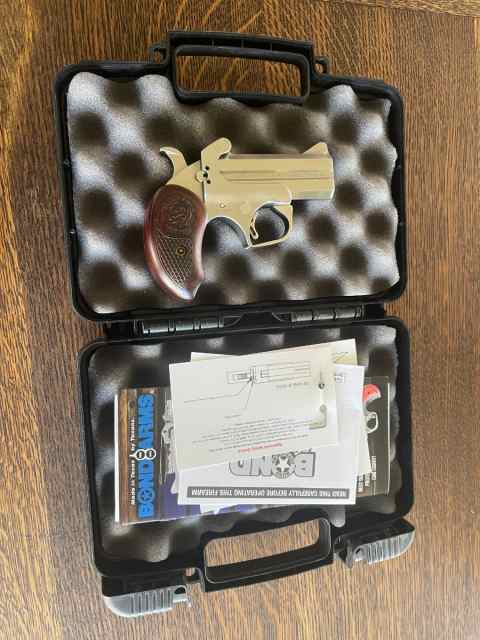 Bond Arms Snake Slayer .45/.410 Like New!