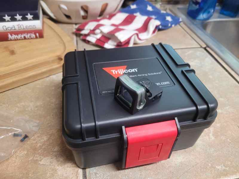 Trijicon RMR , No batteries required