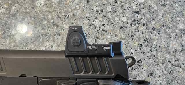 Trijicon RMR (RM06)